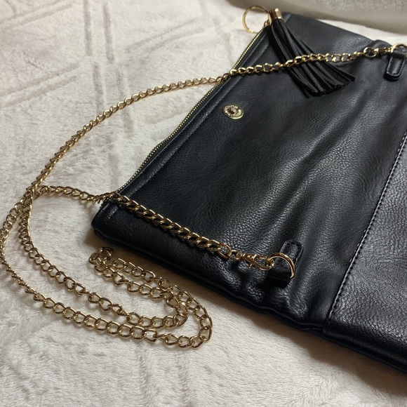 🆕NWOT Black Vegan Leather Crossbody/Clutch - Picture 5 of 13